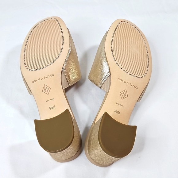 Donald J. Pliner Gold Mules with Vintage Metallic Finish Size 8.5 NWT - Picture 6 of 8